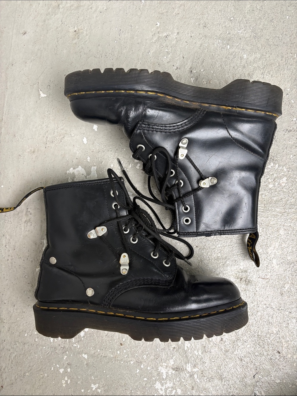 Dr Martens 1460 Bex boots